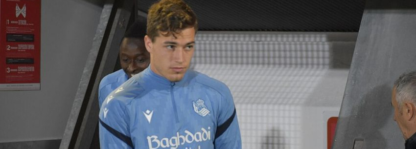 Transfergerüchte: VfB Stuttgart nimmt Ebnoutalib, Sucic & Chérif ins Visier Ein Trio für den VfB Stuttgart?